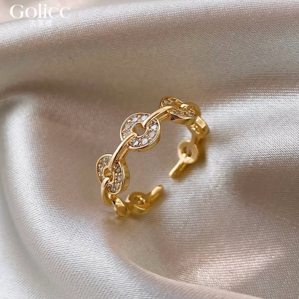 Gold Link Chain Crystal Accent Ring